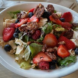 Empire Berry Pecan Salad