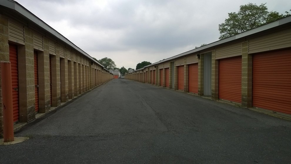 JETPORT SELF STORAGE Updated August 2024 3322 Airport Rd, Allentown, Pennsylvania Self