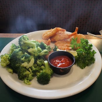 Sizzler - shrimp and veggies - Seafood Near Me - Culver City, California Sizzler - shrimp and veggies - Seafood Near Me - Culver City, California