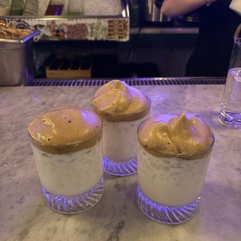 Farmacia Cocktail Bar - Cocktail Bars Near Me - Boston, Massachusetts