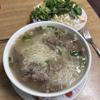 Chong's Cafe - Beef Pho noodle soup - Chinese Near Me - Pueblo, Colorado