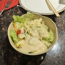 Tepanyaki Japanese Steakhouse - Salad that comes with every meal