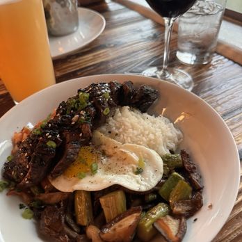 Vinted Wine Bar & Kitchen - Korean Beef - Wine Bars Near Me - West Hartford, Connecticut