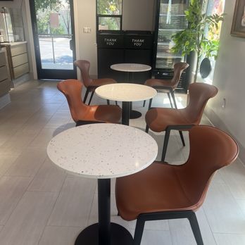 Vivi Bubble Tea - Small indoor seating area, they do have a bathroom - Bubble Tea Near Me - Morgan Hill, California Vivi Bubble Tea - Small indoor seating area, they do have a bathroom - Bubble Tea Near Me - Morgan Hill, California