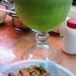 Mi Taquito - Taco al pastor y agua de alfalfa, Mi Taquito