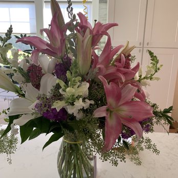Carlone's Florist - Florists Near Me - Portsmouth, Rhode Island Carlone's Florist - Florists Near Me - Portsmouth, Rhode Island