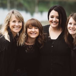 Master Orthodontics - Our administrative staff helps to schedule convenient times for the creation of your "Hollywood"!