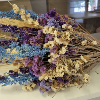 The Flower Farmer - Florists Near Me - Canby, Oregon