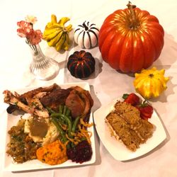 Chez Carole Paulo Int’l Restaurant & Catering - Thanksgiving Dinner Plate
