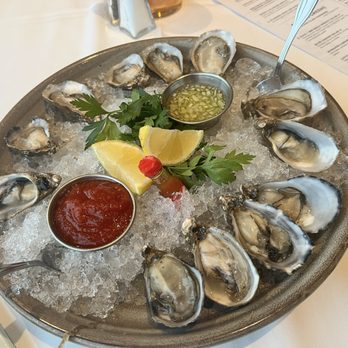 Cutters Crabhouse - Oysters - Seafood Near Me - Seattle, Washington Cutters Crabhouse - Oysters - Seafood Near Me - Seattle, Washington