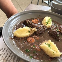 L'Estaminet - Beef Burgundy & potatoes. Excellent.  White wine very good.