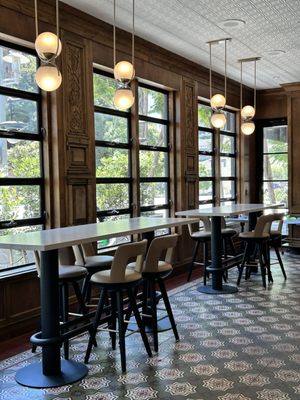 Kendall's Brasserie by null