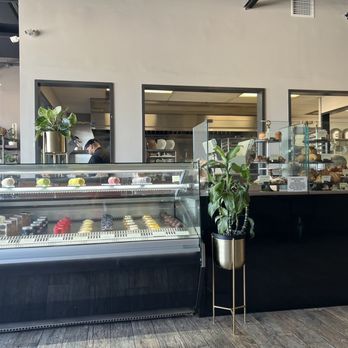 Sucre Table - Inside - Bakeries Near Me - Tampa, Florida Sucre Table - Inside - Bakeries Near Me - Tampa, Florida