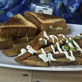 THE FLAT GREENVILLE - Updated November 2024 - 88 Photos & 138 Reviews