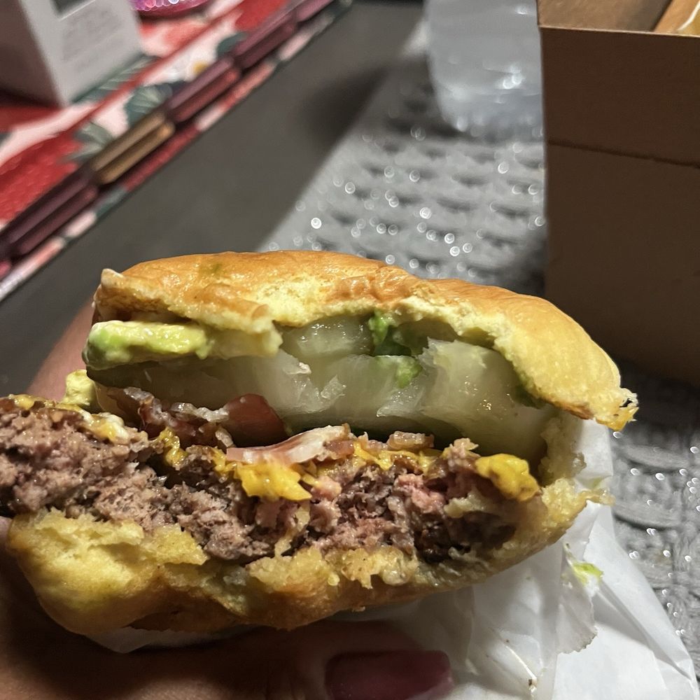 Shake Shack Ice Blocks - Bacon avocado burger - Burgers Near Me - Sacramento, California