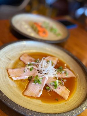 totoya sushi lounge by null