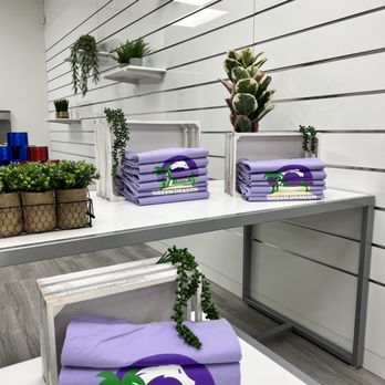 Green Dragon - Green Dragon Cannabis Dispensary in Lake City FL interior - Cannabis Clinics Near Me - Lake City, Florida Green Dragon - Green Dragon Cannabis Dispensary in Lake City FL interior - Cannabis Clinics Near Me - Lake City, Florida