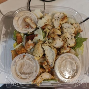 Mister O1 Extraordinary Pizza Melbourne - Caesar add chicken - Pizza Near Me - Melbourne, Florida