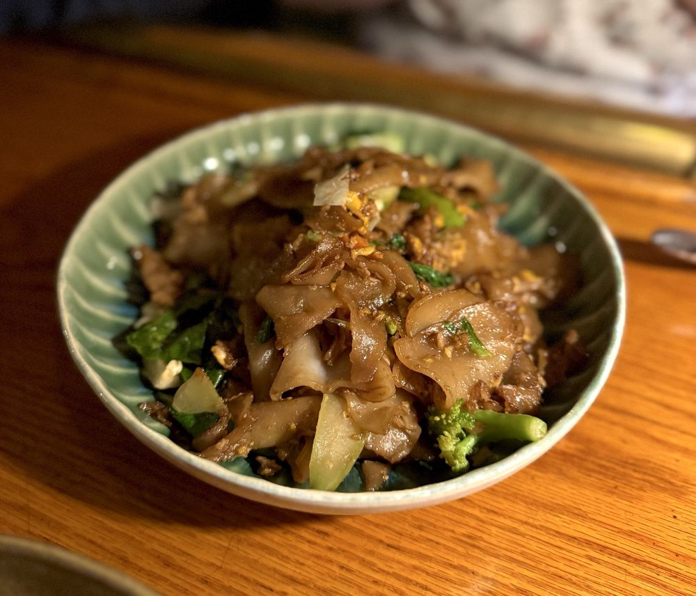 Food from Suwun Thai Home Cooking