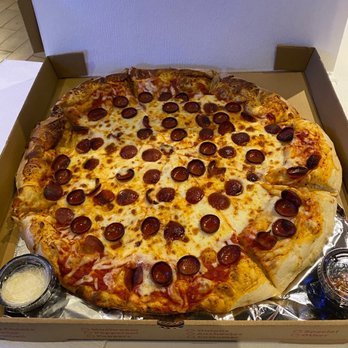 Anchor Bar - Cup n char pepperoni (they aren't "burnt") - Sports Bars Near Me - Round Rock, Texas