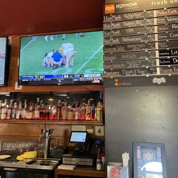 HopMonk Tavern - HopMonk Tavern - American Near Me - Sonoma, California