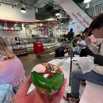 Krispy Kreme - Shamrock rainbow - Donuts Near Me - New York, New York Krispy Kreme - Shamrock rainbow - Donuts Near Me - New York, New York