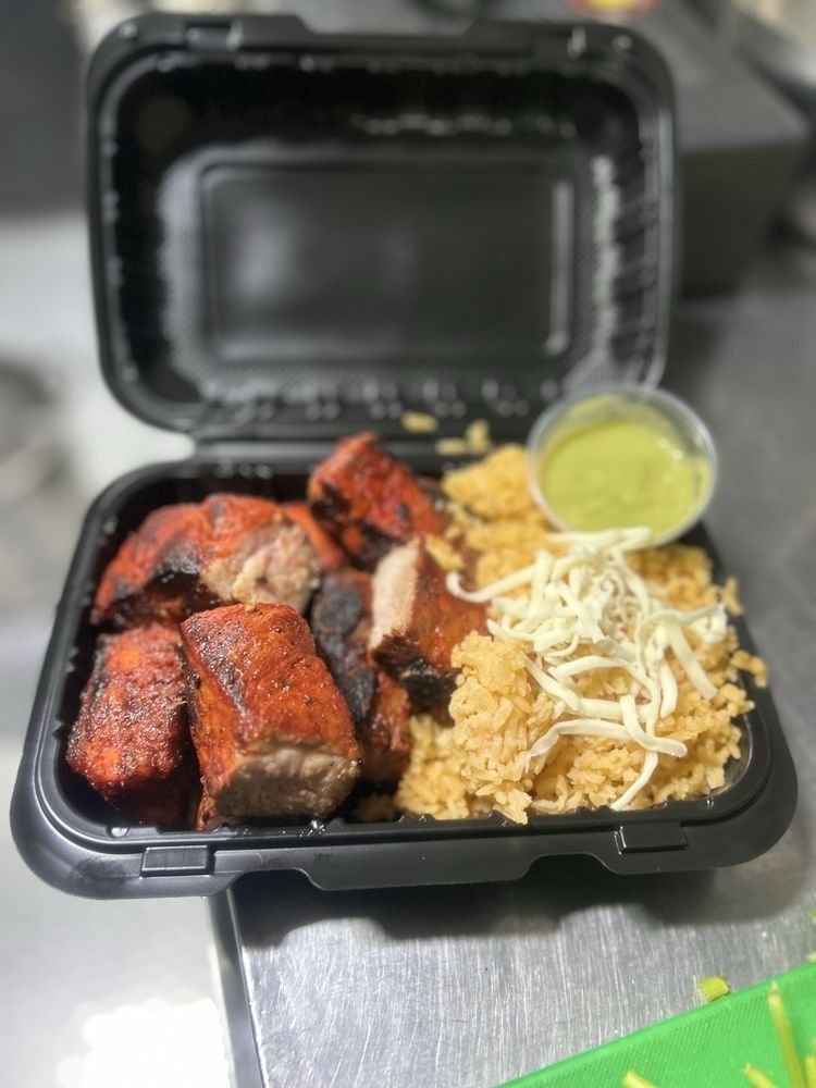 El Chavi Taco Poblano