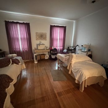 Unfiltered Beauty - Relaxing studio! - Massage Near Me - Albany, California Unfiltered Beauty - Relaxing studio! - Massage Near Me - Albany, California