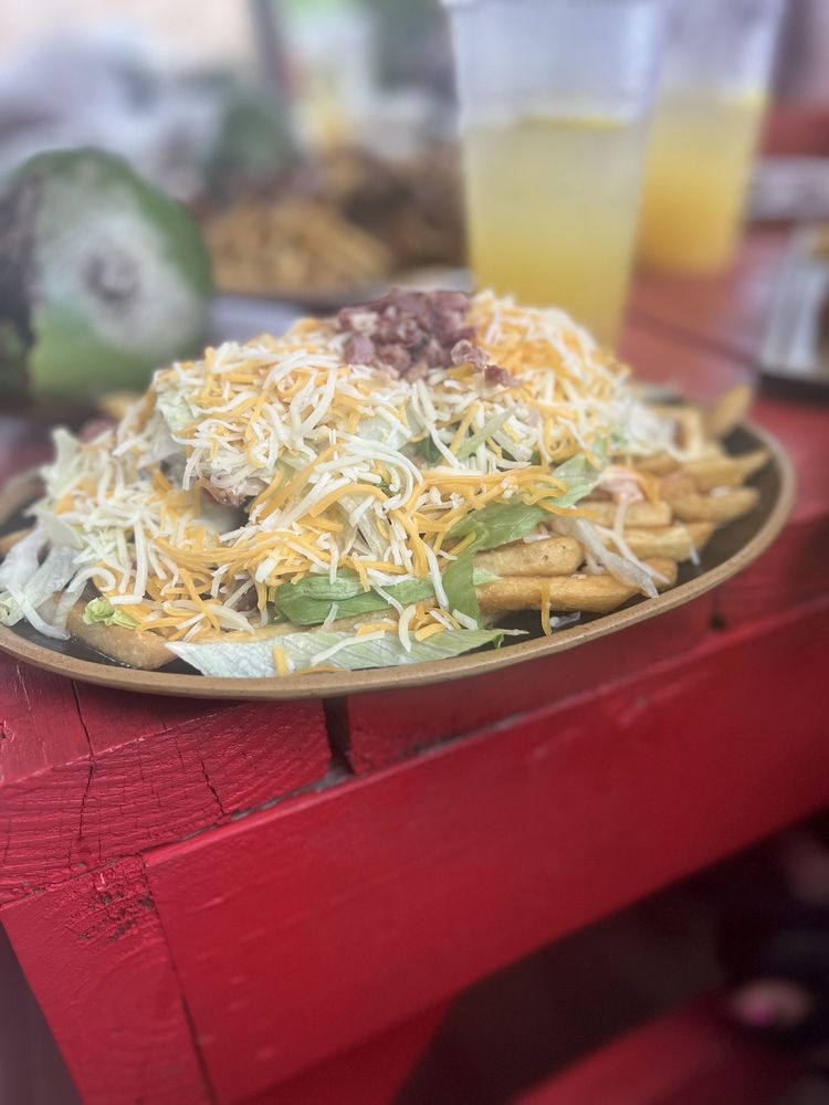 PLATANUTRES BAR & GRILL Updated May 2024 PR900 S/N, Yabucoa