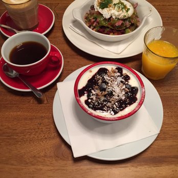 Caravelle - Breakfast & Brunch Near Me - Barcelona, B Caravelle - Breakfast & Brunch Near Me - Barcelona, B