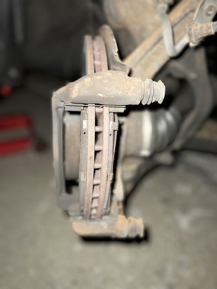 BCTG BRAKE SERVICE Updated August 2024 96 Photos Kansas City, Missouri Auto Repair