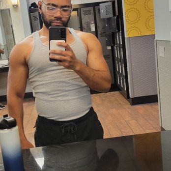 Personal Trainer Josh - You can be whoever you want!! - Trainers Near Me - Marina del Rey, California Personal Trainer Josh - You can be whoever you want!! - Trainers Near Me - Marina del Rey, California