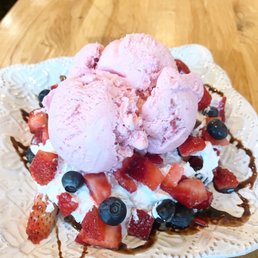 Strawberry Ice Cream