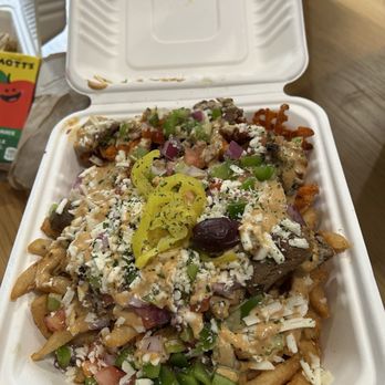 Spitz - Cottonwood - Street Cart Fries w/mixed meat 1/2 sweet potato & 1/2 regular fries - Bars Near Me - Holladay, Utah