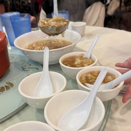 Fish maw soup