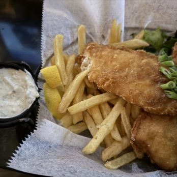 Druthers Brewing - Fish and Chips basket, side salad @ Druthers - Breweries Near Me - Saratoga Springs, New York