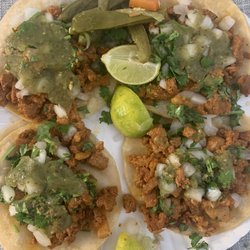The Kick'n Taco - Pastor tacos