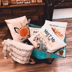 Diamond Patina Boutique - Fall Decor