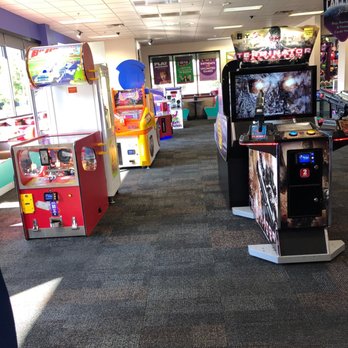 Chuck E. Cheese - Pizza Near Me - Roanoke, Virginia