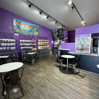 L1 Iniki Popcorn - Popcorn Shops Near Me - Urban Honolulu, Hawaii L1 Iniki Popcorn - Popcorn Shops Near Me - Urban Honolulu, Hawaii
