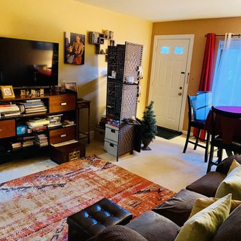 Bright Diamond Shine - Flawless Living room - Home Cleaning Near Me Bright Diamond Shine - Flawless Living room - Home Cleaning Near Me