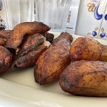 Limeña Peruvian Eatery - Plantains - Peruvian Near Me - Thousand Oaks, California Limeña Peruvian Eatery - Plantains - Peruvian Near Me - Thousand Oaks, California