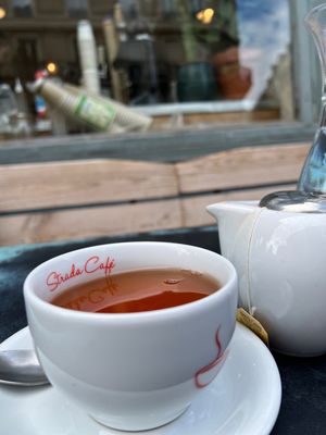 Strada Café by null