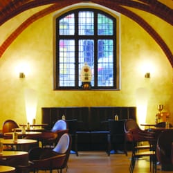 Kaffeekult - ...unser Saal für max. 100 Personen