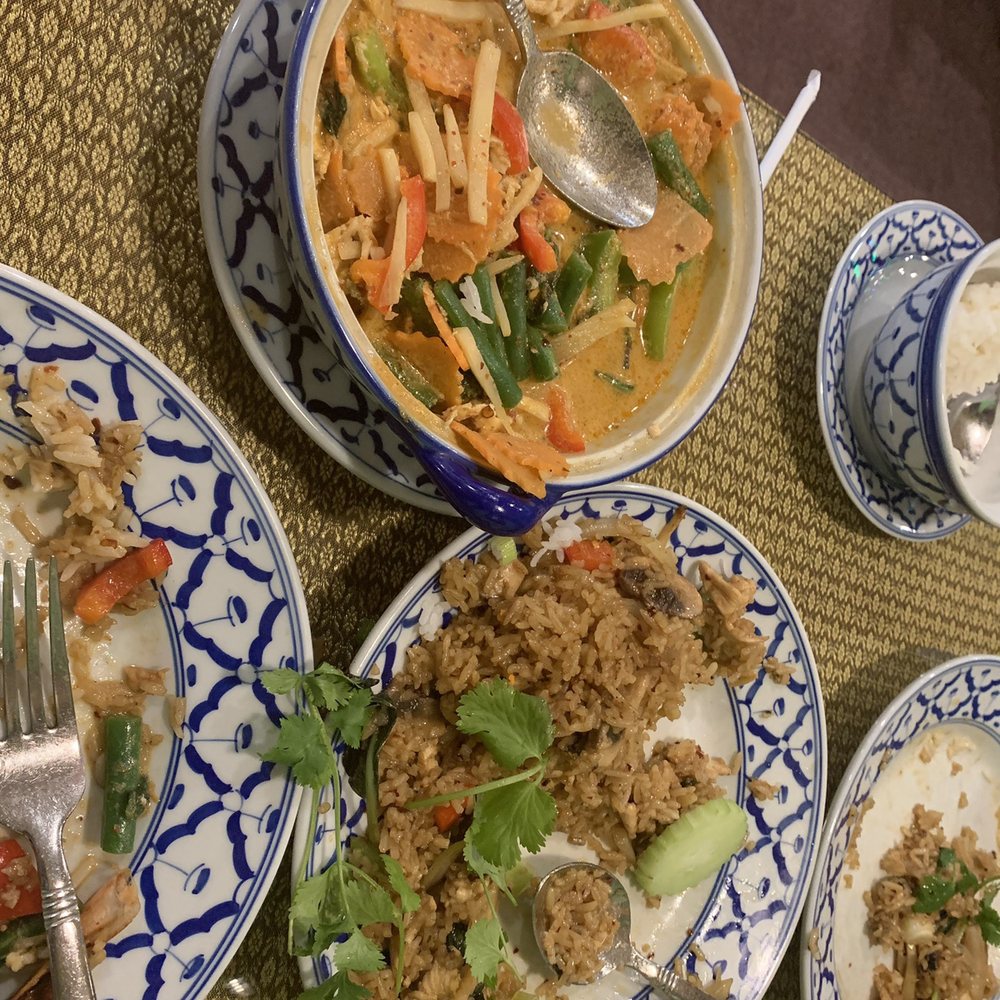 Ruang Thai - Red Curry and Mango Sticky Rice - Thai Near Me - Plano, Texas Ruang Thai - Red Curry and Mango Sticky Rice - Thai Near Me - Plano, Texas