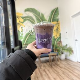 Ube iced latte with oat milk 10/10 Ube iced latte with oat milk 10/10