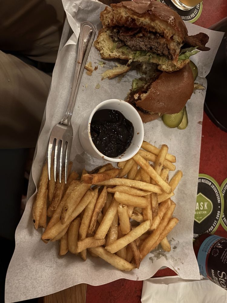 CASK Pub and Kitchen