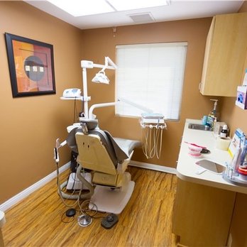 Moshe Eizdi, DDS - Cosmetic Dentists Near Me - Redondo Beach, California Moshe Eizdi, DDS - Cosmetic Dentists Near Me - Redondo Beach, California