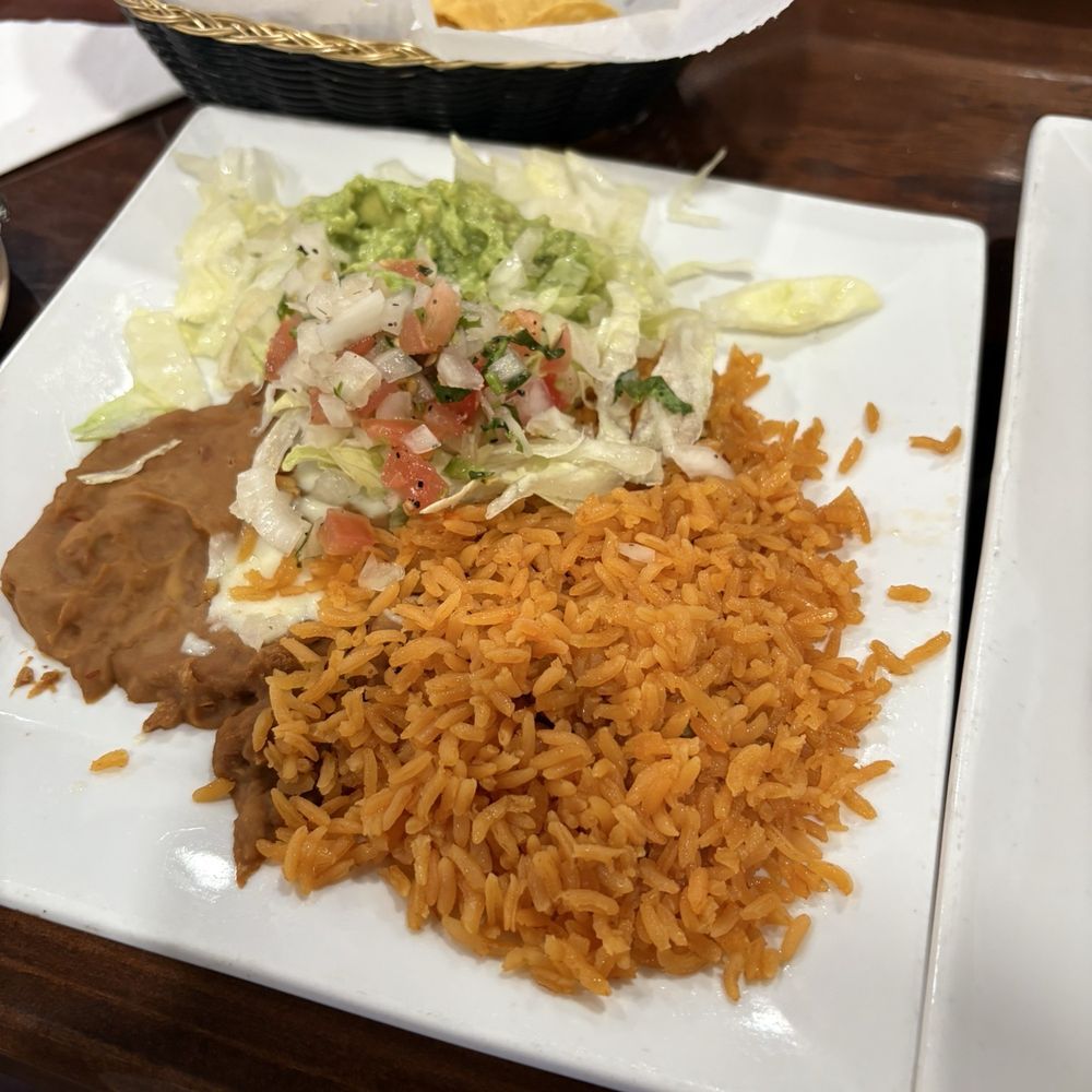 Dos Marias Mexican Bar & Grill - Padillo - Mexican Near Me - Mount Olive, North Carolina Dos Marias Mexican Bar & Grill - Padillo - Mexican Near Me - Mount Olive, North Carolina