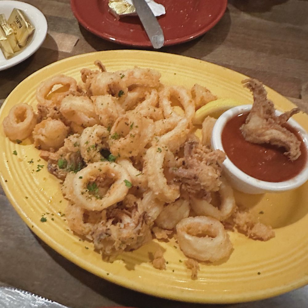 Ottavio's Italian Restaurant - calamari - Italian Near Me - Camarillo, California Ottavio's Italian Restaurant - calamari - Italian Near Me - Camarillo, California